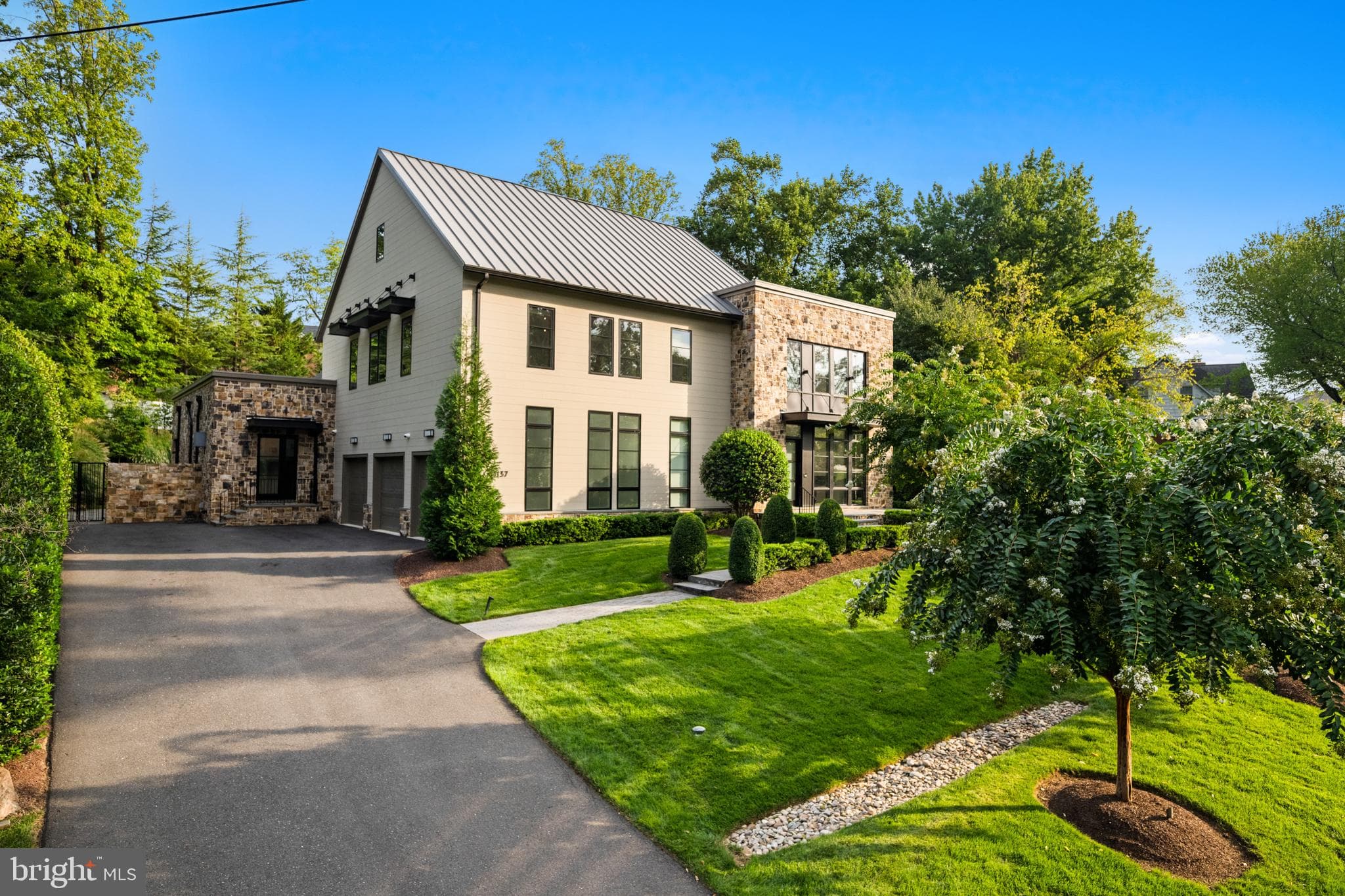 1137 Basil Road