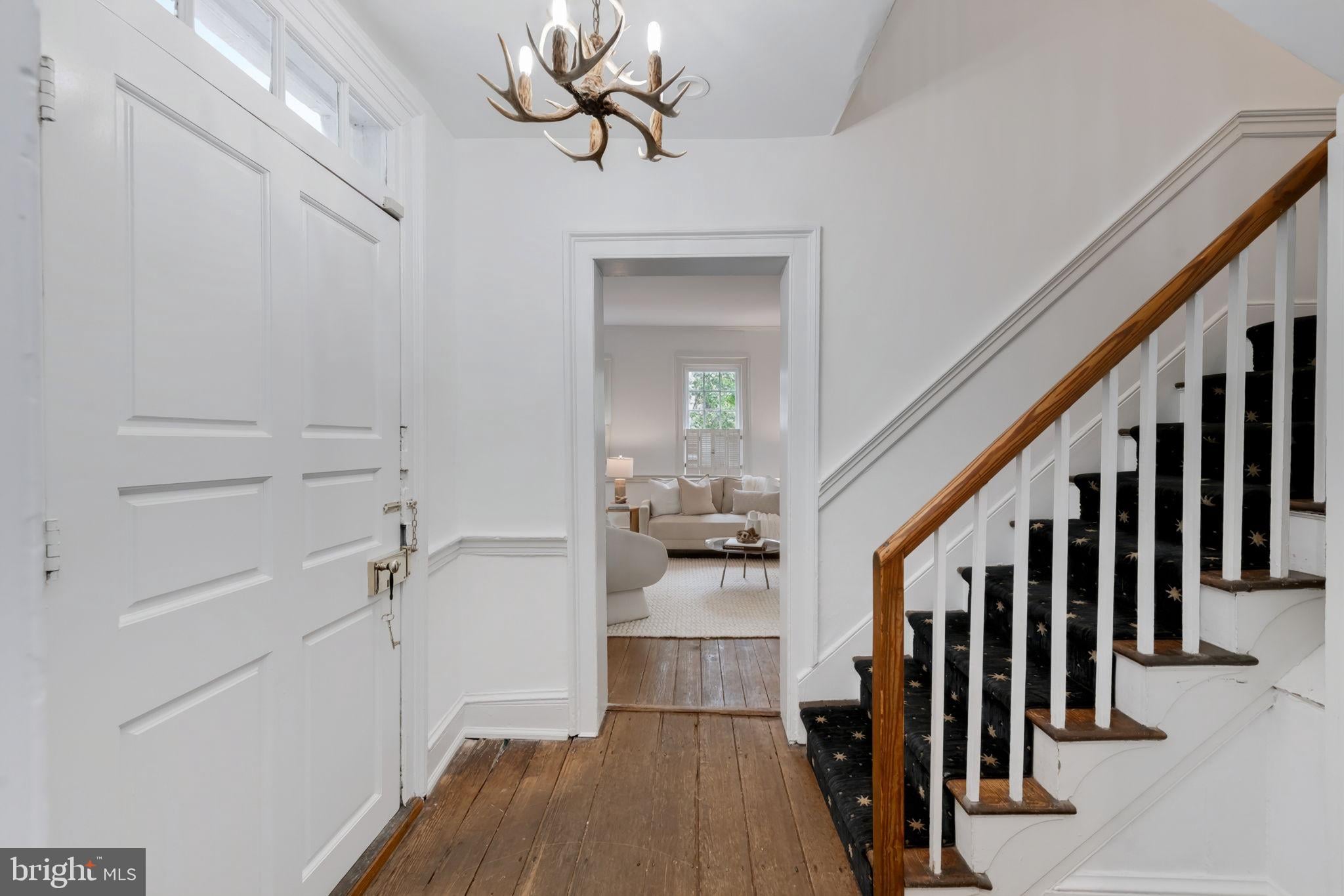 1528 33rd Street NW photo 2