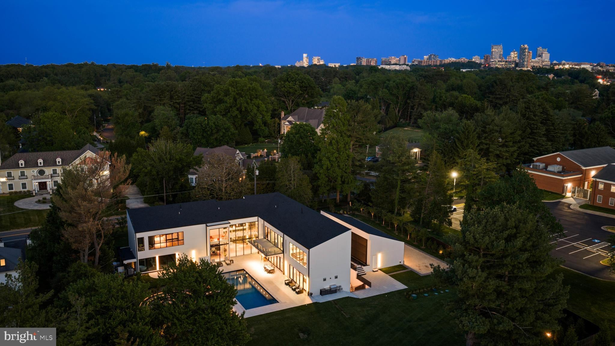 8970 Brook Road photo 42