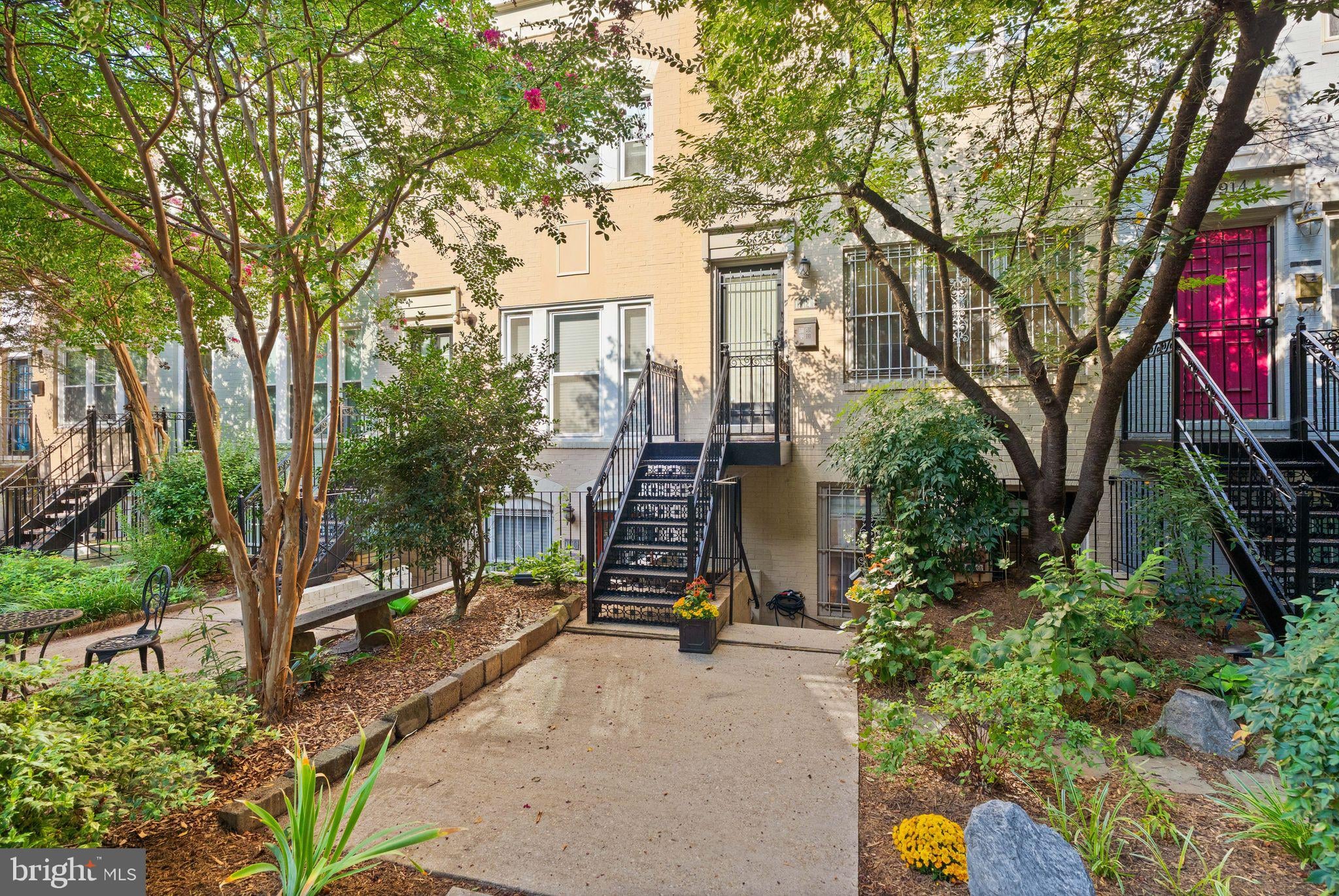 1912 17th Street NW photo 2